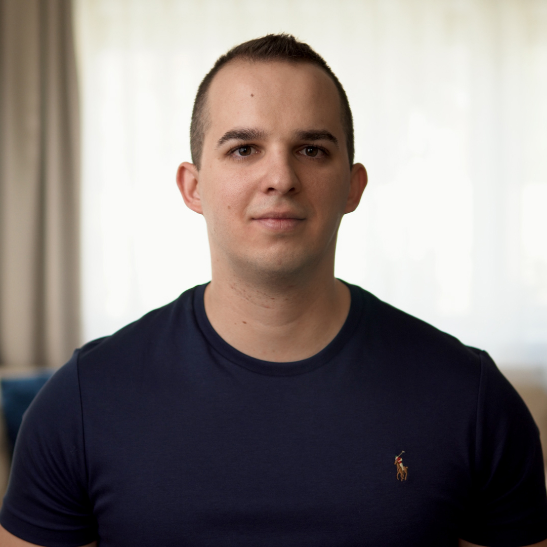 Dénes Halász — Speaker Portrait